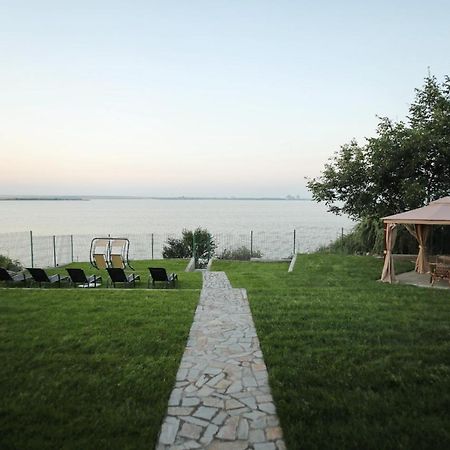Villa La Casute Tasaul Năvodari Exterior foto